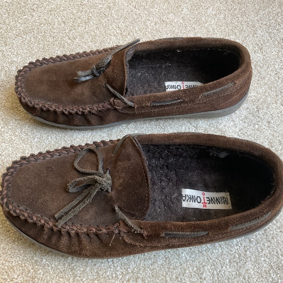 Minnetonka suede slippers size US 9 Mens - Picture 2 of 7